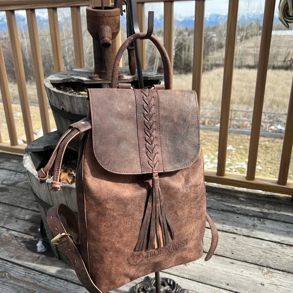 SALE BOHO CHIC Genuine brown buffalo leather bag backpack flap tassel New - Picture 2 of 12